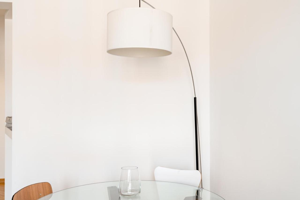 밀라노 Elegante Bilocale In Zona Tortona 아파트 외부 사진